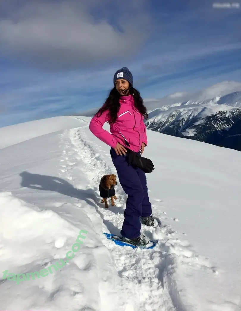 Lou Charmelle nude photo #0076 (LCharmelle / loucharmelle / loucharmelle.official)