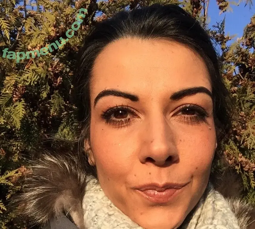 Lou Charmelle nude photo #0349 (LCharmelle / loucharmelle / loucharmelle.official)