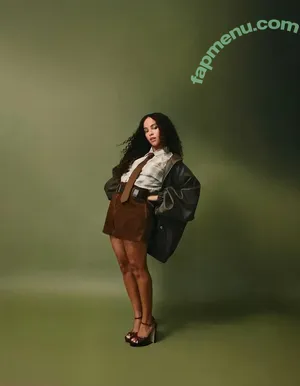 Lou Llobell / loullobell nude photo #0065