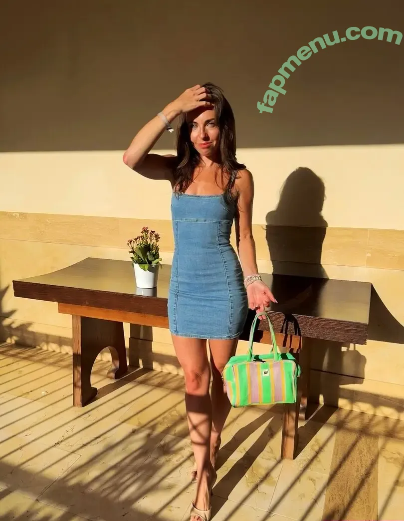 Louisa Lytton nude photo #0119 (louisanastrilytton)