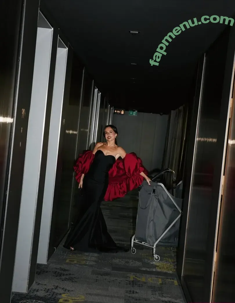 Louisa Lytton nude photo #0140 (louisanastrilytton)