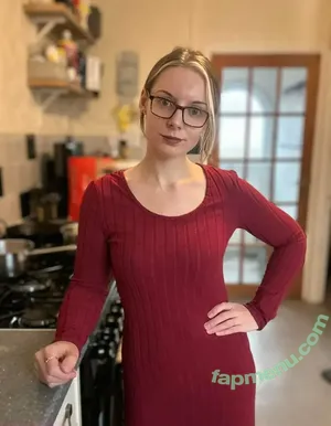 Louisa Willcox / getwealthywithlou nude photo #0045