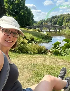 Louisa Willcox / getwealthywithlou nude photo #0046