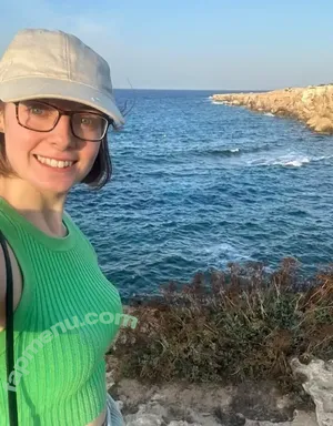 Louisa Willcox / getwealthywithlou nude photo #0066