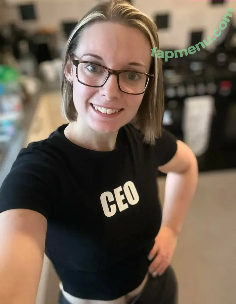 Louisa Willcox nude photo #0048 (getwealthywithlou)