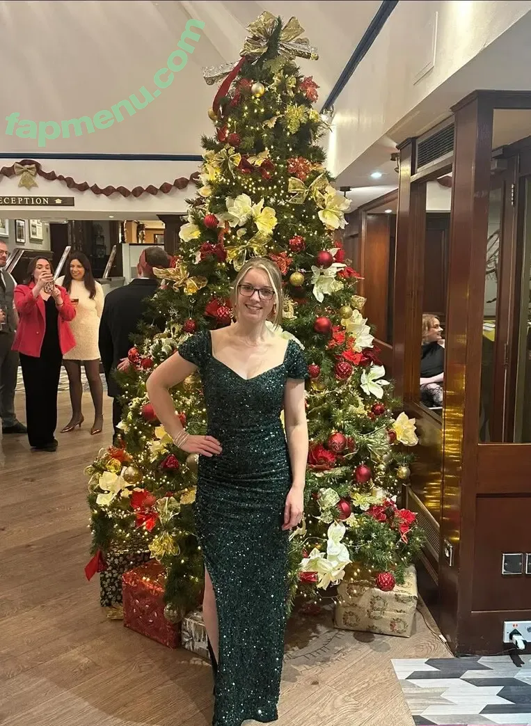 Louisa Willcox nude photo #0057 (getwealthywithlou)