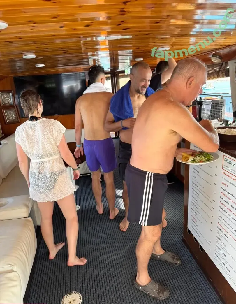 Louisa Willcox nude photo #0059 (getwealthywithlou)