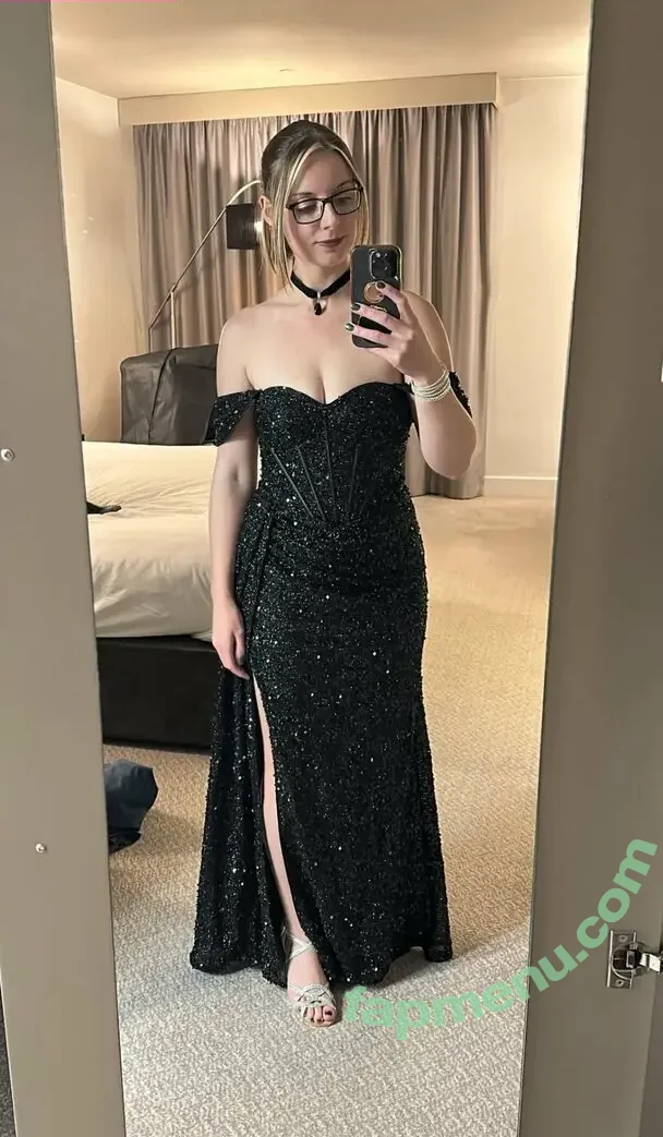 Louisa Willcox nude photo #0062 (getwealthywithlou)