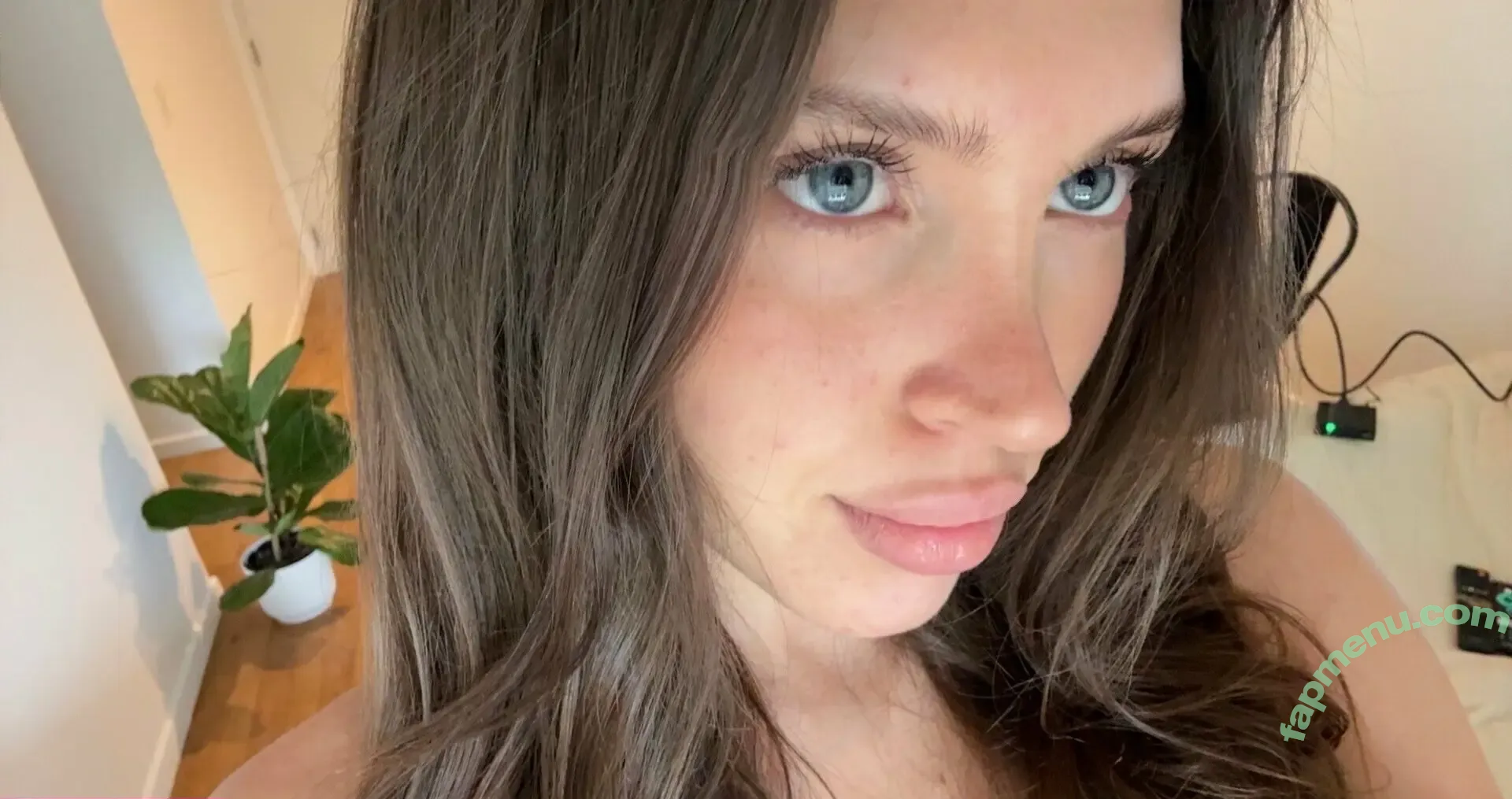 louisaraiin nude photo #0095 (louisaraiin)