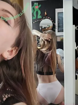 Louise Julie / Ljaphra / louisejulie_ nude photo #0844