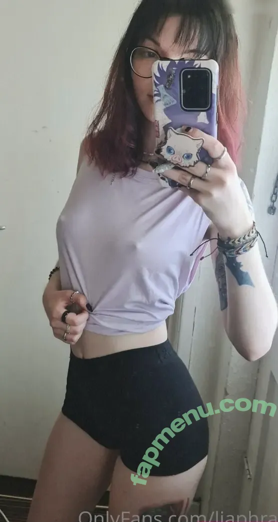 Louise Julie nude photo #0370 (ljaphra / louisejulie_)