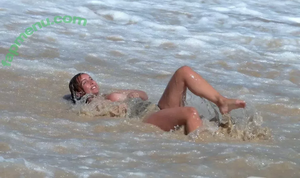 Louise Redknapp nude photo #0058 (louiseredknapp)