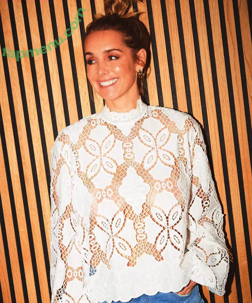Louise Redknapp nude photo #0187 (louiseredknapp)