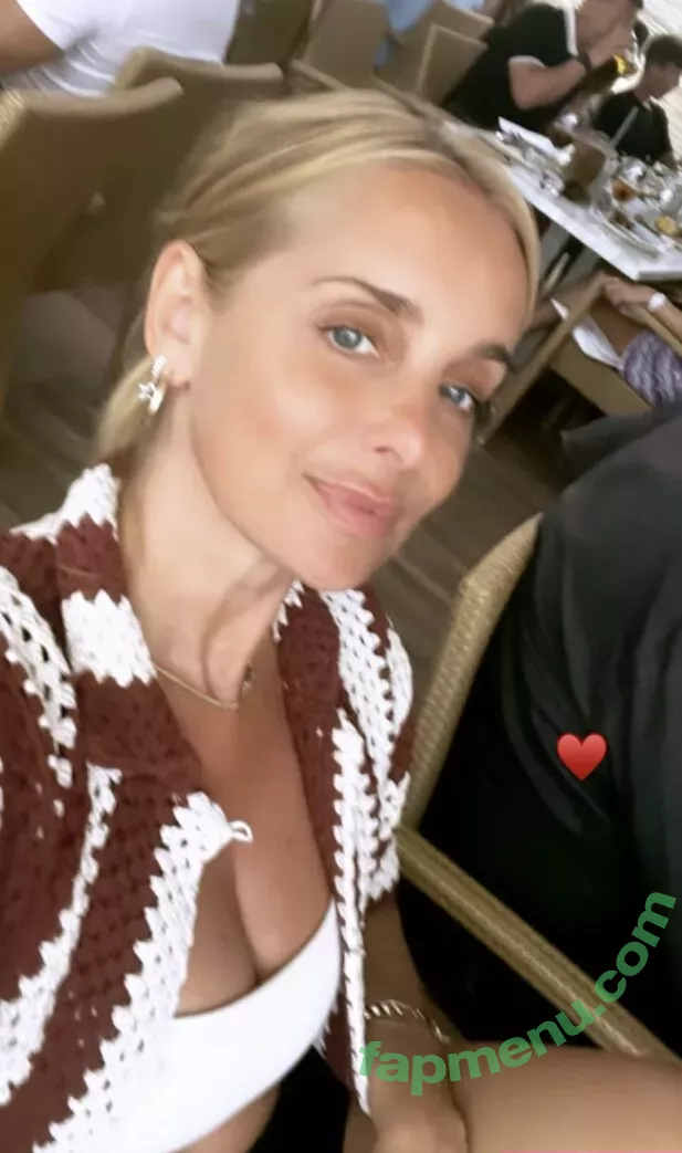 Louise Redknapp nude photo #0188 (louiseredknapp)