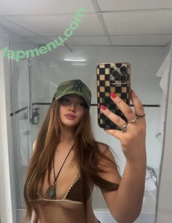 louiselaingx nude photo #0081 (louiselaingx)