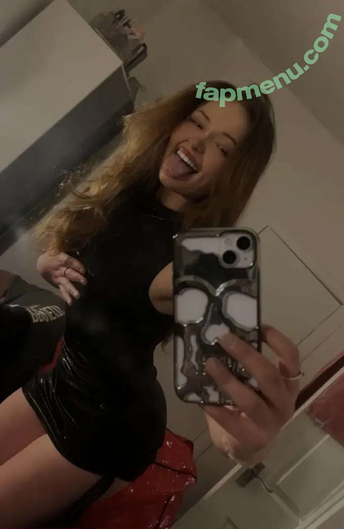 louiselaingx nude photo #0138 (lou)