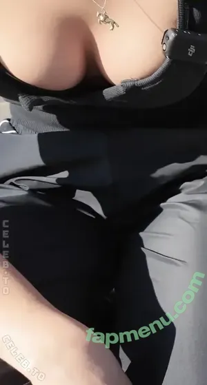 Loulu_teu / people nude photo #0085