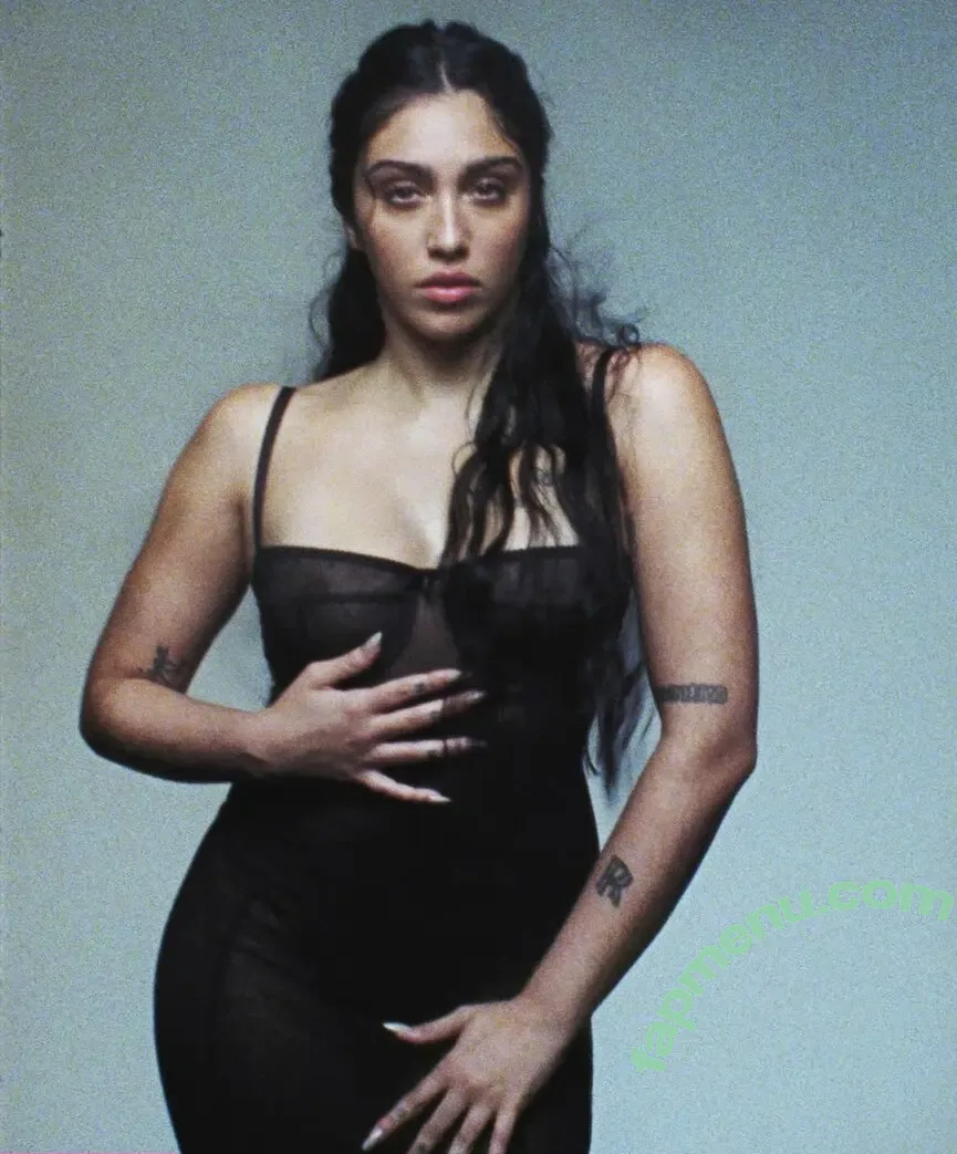 Lourdes Leon nude photo #0194 (lourdesleon)