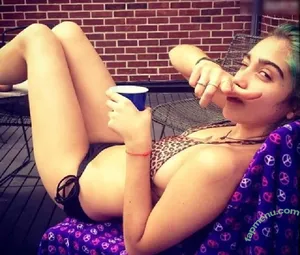 Lourdes Maria Ciccone Leon / lourdesleon nude photo #0014
