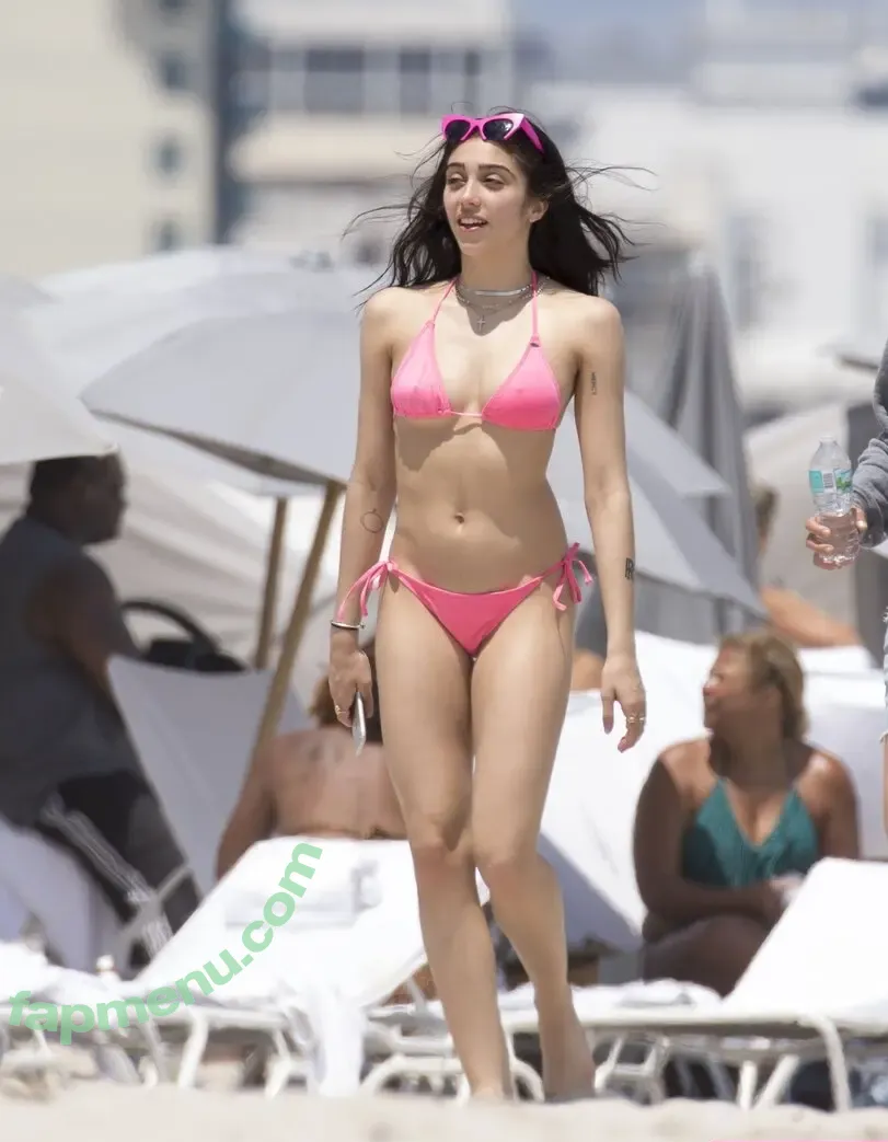 Lourdes Maria Ciccone Leon nude photo #0003 (lourdesleon)