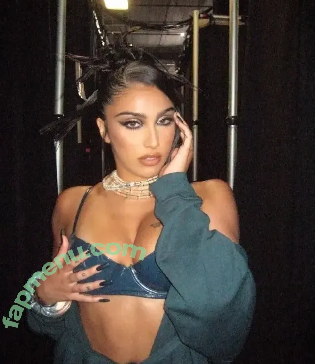 Lourdes Maria Ciccone Leon nude photo #0068 (lourdesleon)