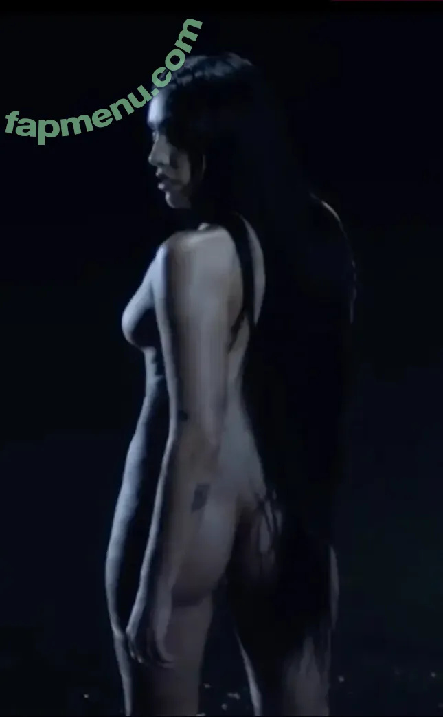 Lourdes Maria Ciccone Leon nude photo #0149 (lourdesleon)