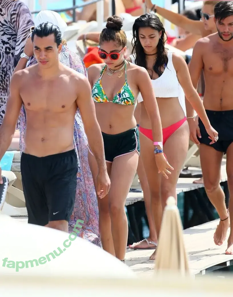 Lourdes Maria Ciccone Leon nude photo #0337 (lourdesleon)