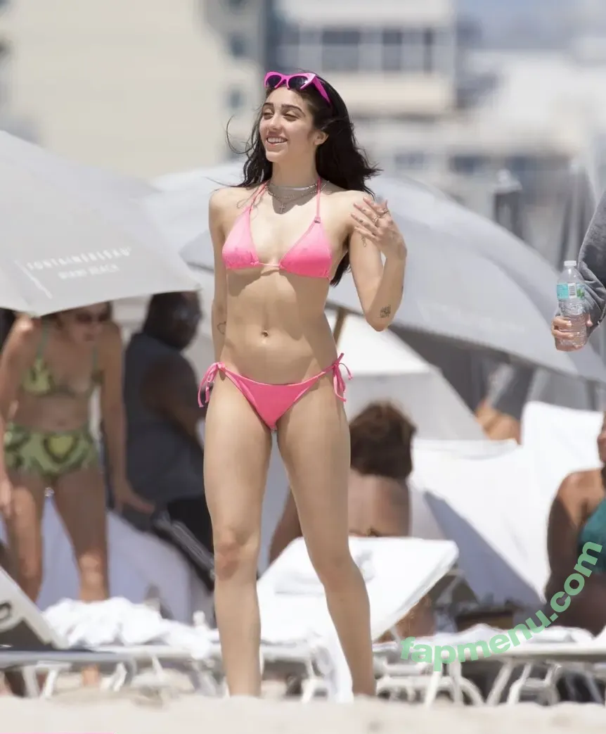 Lourdes Maria Ciccone Leon nude photo #0373 (lourdesleon)
