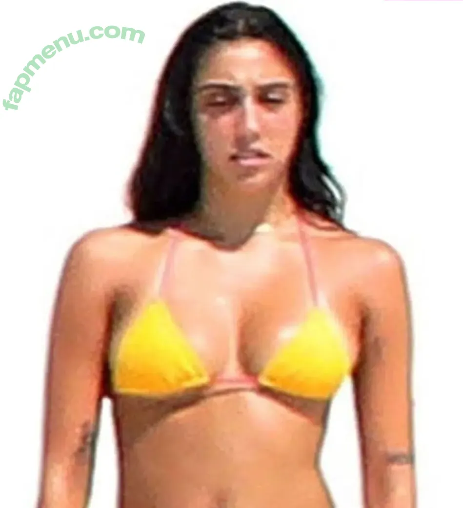 Lourdes Maria Ciccone Leon nude photo #0393 (lourdesleon)