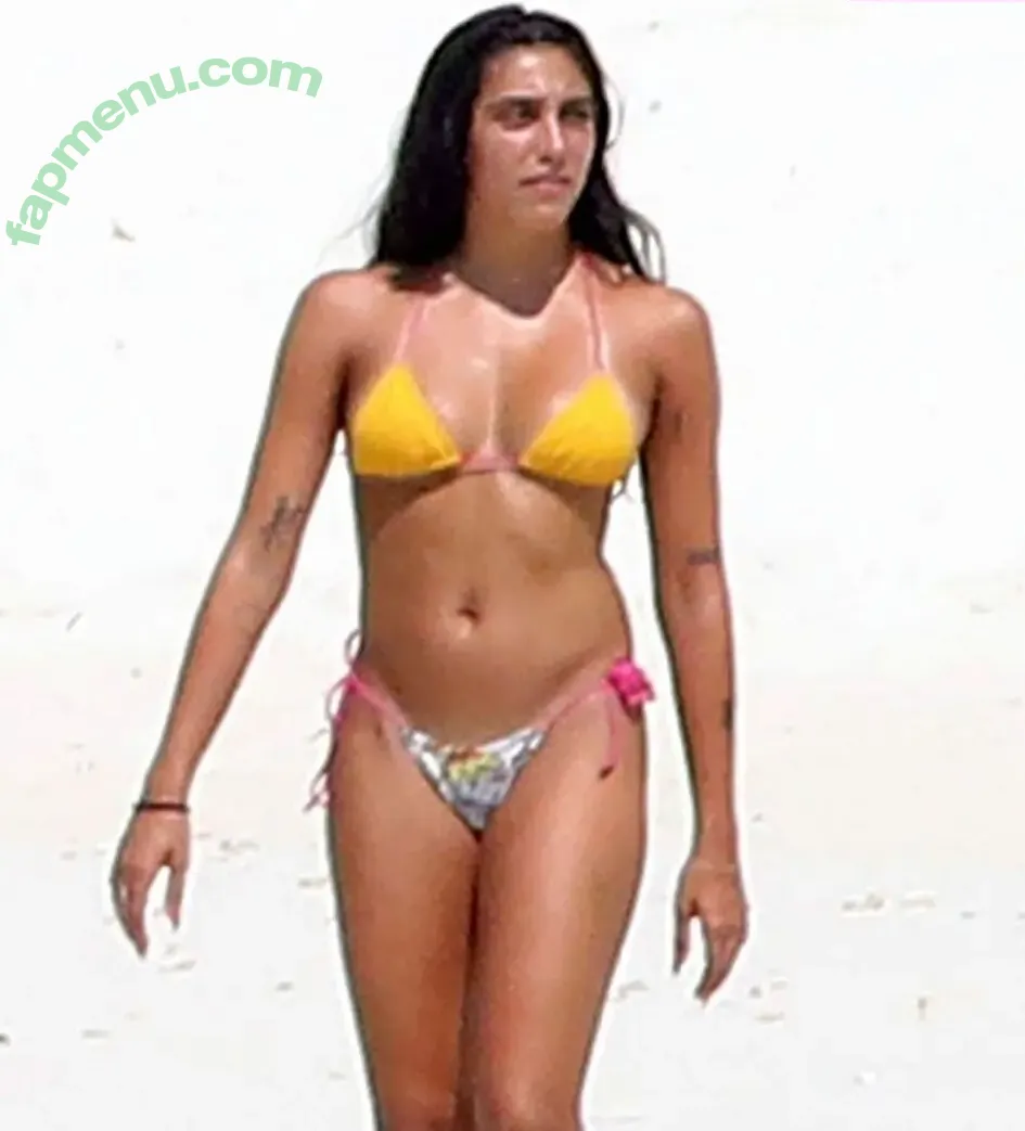 Lourdes Maria Ciccone Leon nude photo #0396 (lourdesleon)
