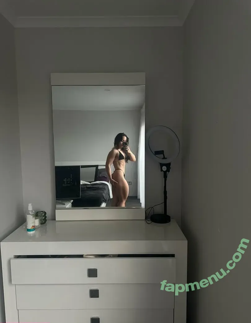louslegs nude photo #0019 (louisewhyyte)