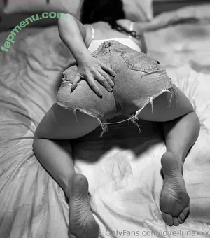 love-lunaxxx / lunaaalove nude photo #0005