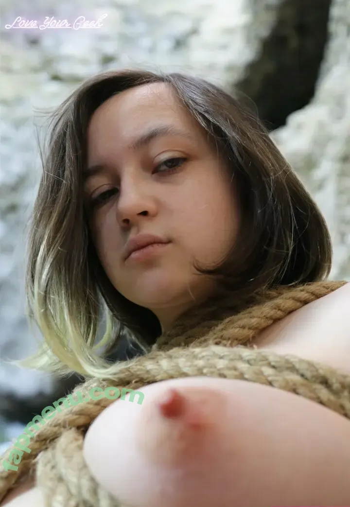 love_your_geek nude photo #0055 (love_your_geek)