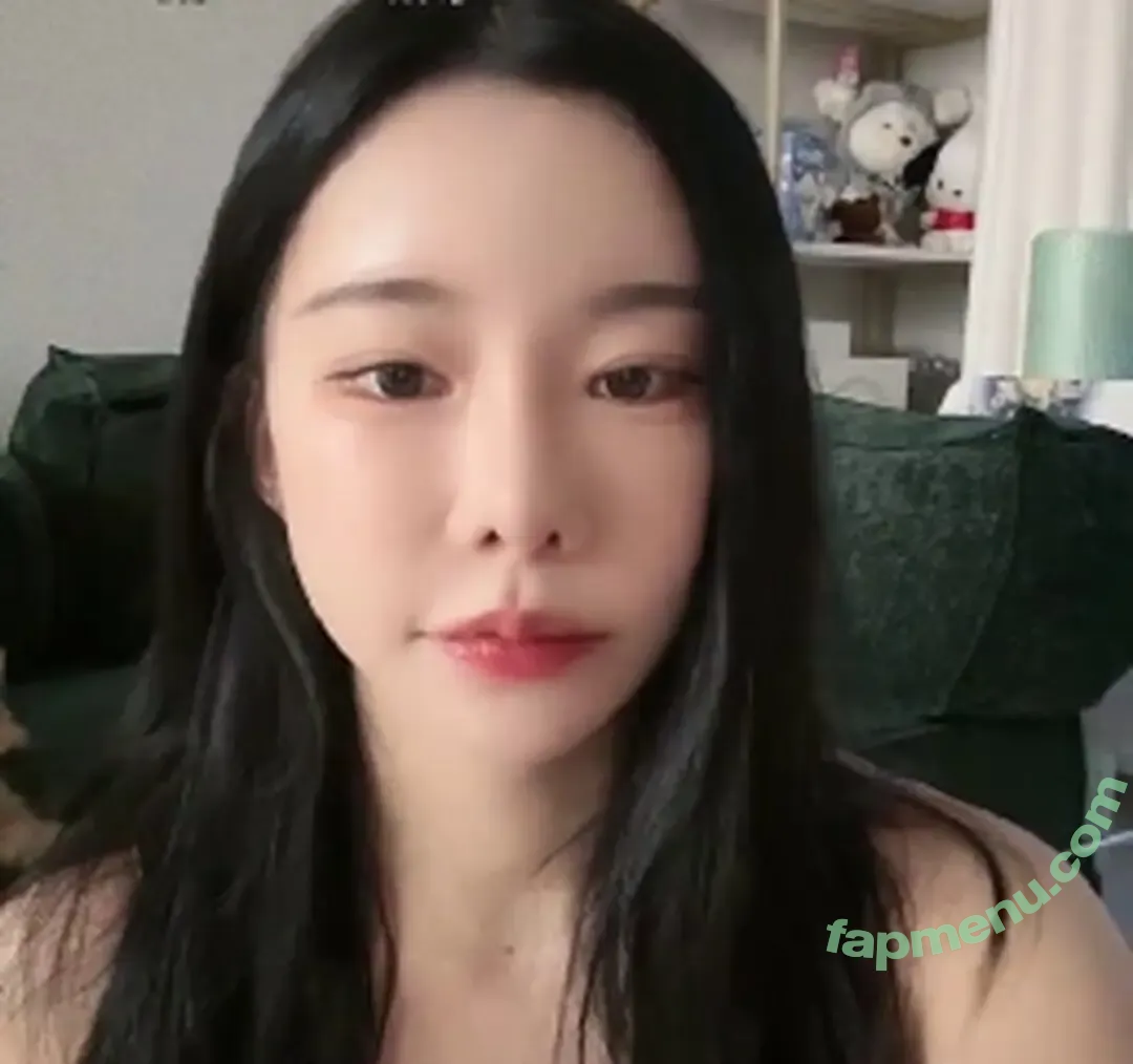 love4547 nude photo #0004 (JANE / JINI / kje9947 / yeosi1004 / 바비제인 / 바비지니)