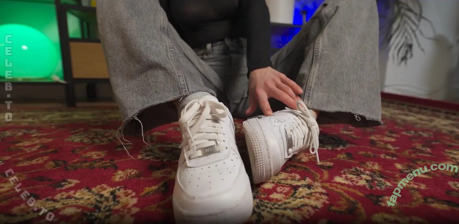 lovehershoes nude photo #0035 (lovehershoess / videos)