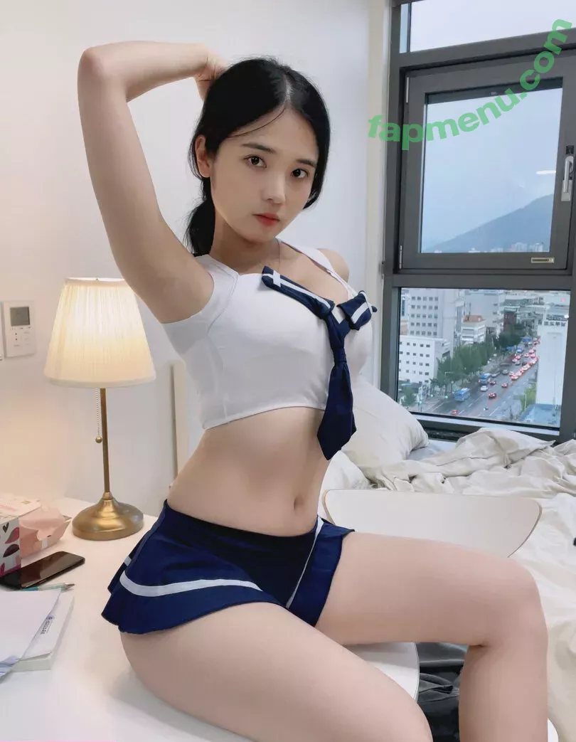loveju_yu nude photo #0043 (Loveju Yu / loveyu_ju)