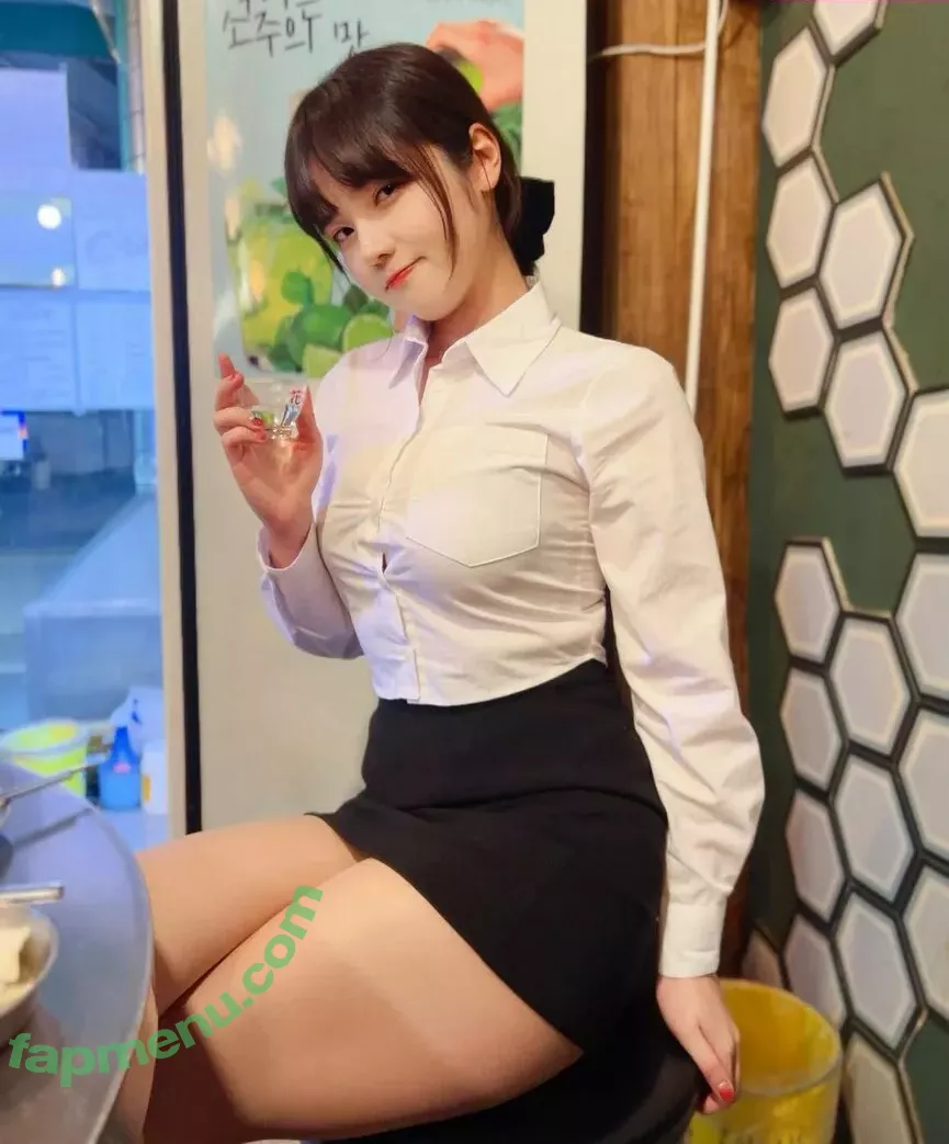 loveju_yu nude photo #0272 (Loveju Yu / loveyu_ju)