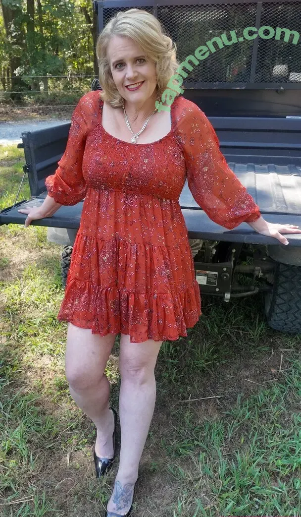 lovejuliexo nude photo #0002 (lovejuliexo75)