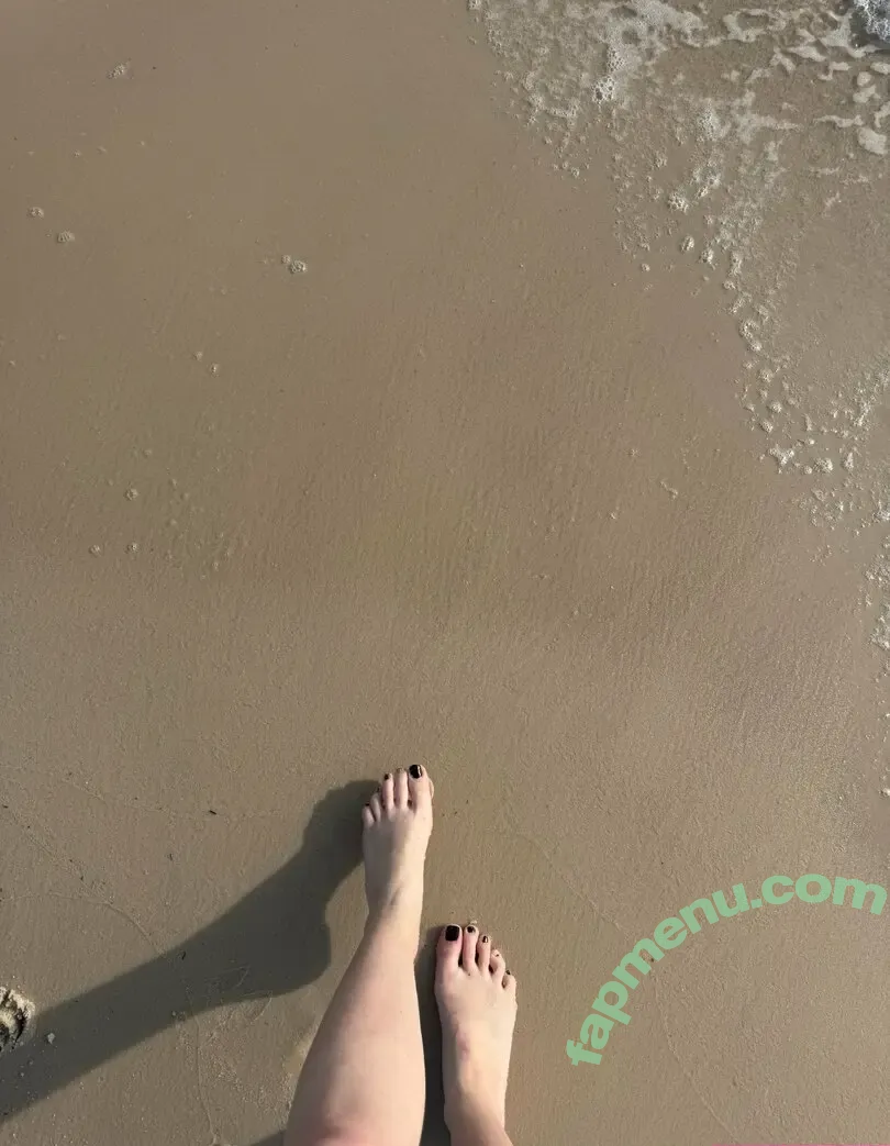 lovelittlehailey nude photo #0001 (lovehailey._)