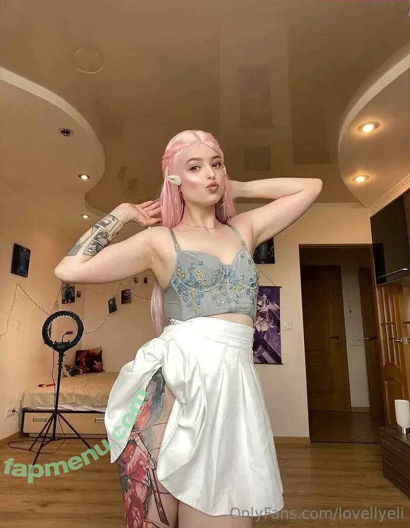 lovellyeli nude photo #0137 (imlovelylo / yayagym)