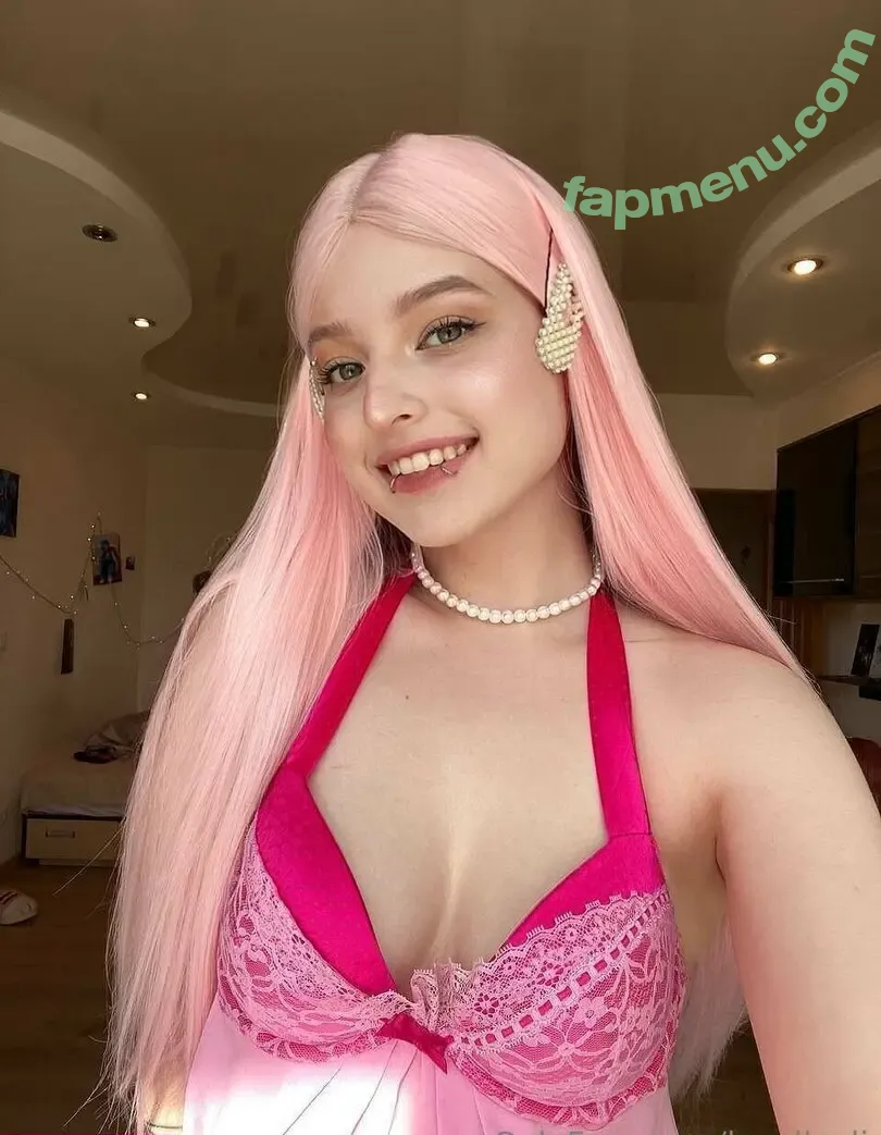 lovellyeli nude photo #0138 (imlovelylo / yayagym)