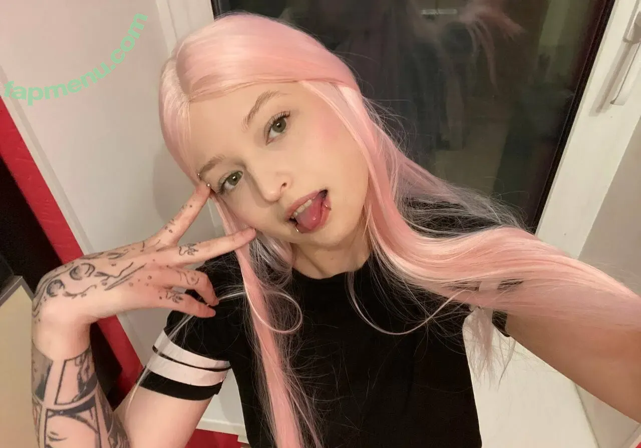 lovellyeli nude photo #0156 (imlovelylo / yayagym)