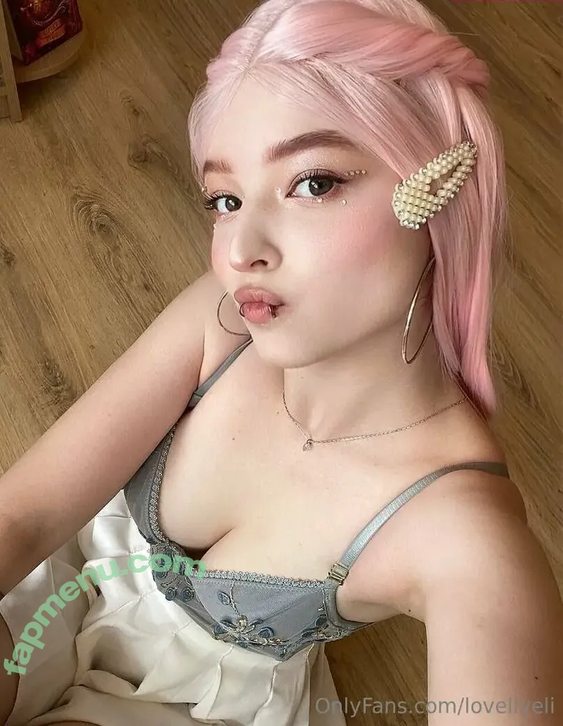lovellyeli nude photo #0194 (imlovelylo / yayagym)