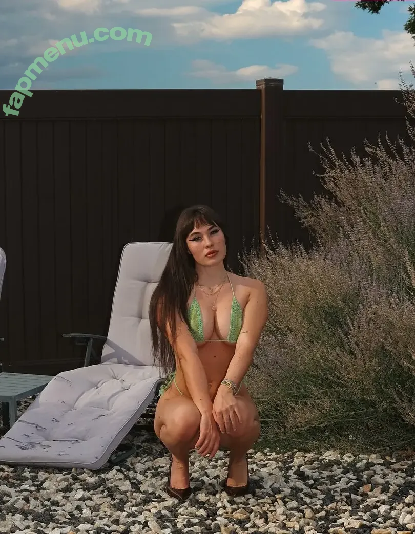 Lovelo044 nude photo #0003 (KissFromLo)