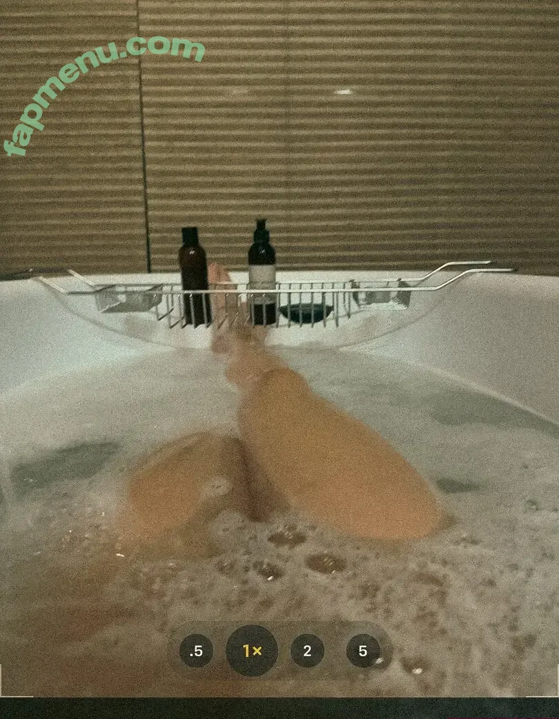 Lovelo044 nude photo #0007 (KissFromLo)