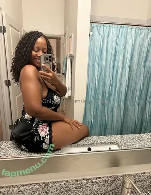 lovely36g / lovelyjes316 nude photo #0116