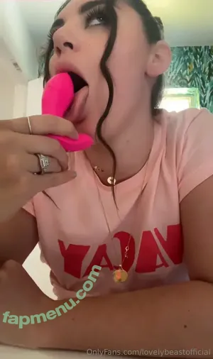  nude photo #0001