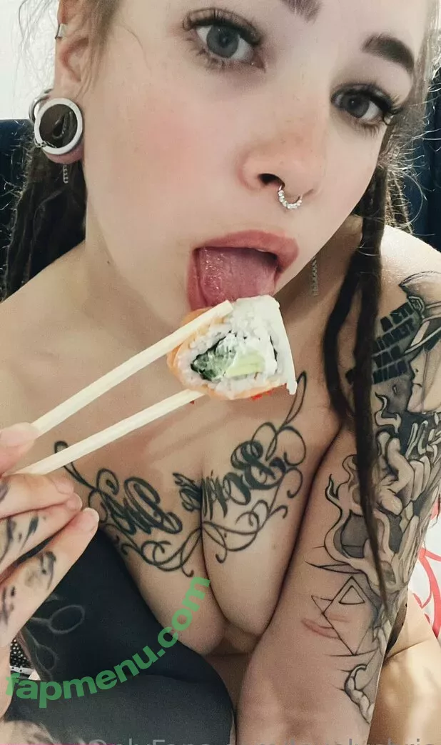 lovelychris nude photo #0361 (lovelychris_)