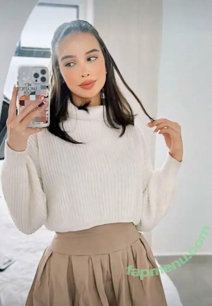 lovelychrisfree nude photo #0259 (iamchrisfree)