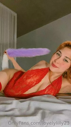 lovelylilly23 / lovelylilyy123 nude photo #0285